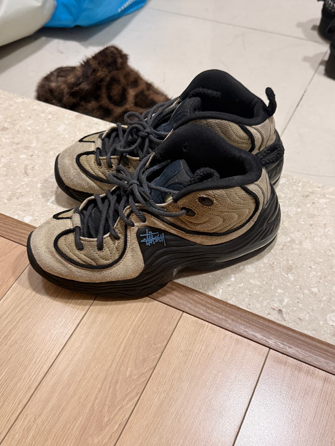 나이키 스투시 에어페니2 라탄 240 상품이미지3