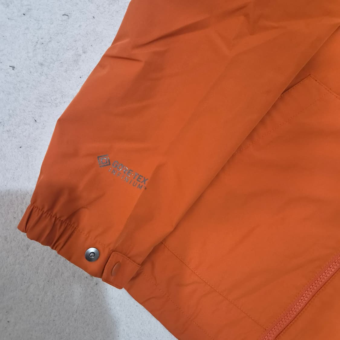 디스커버리  고어텍스바람막이85 상품이미지3