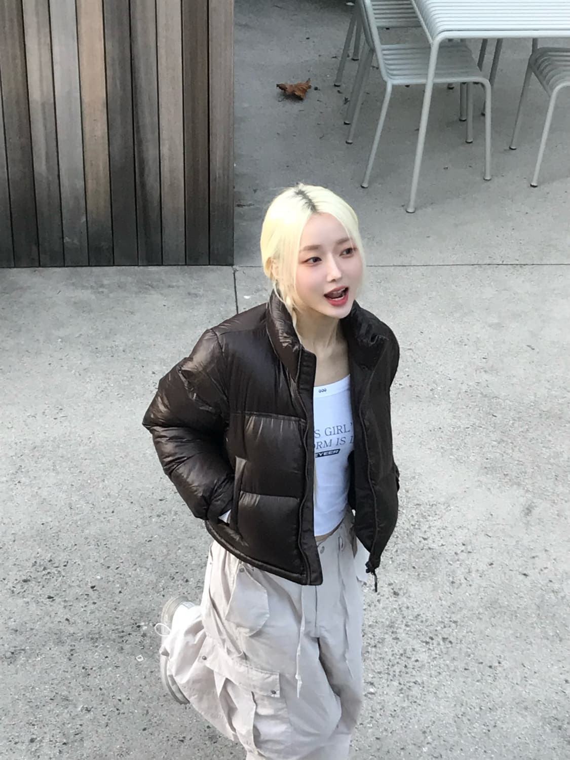 오드스튜디오 숏패딩 브라운 상품이미지6