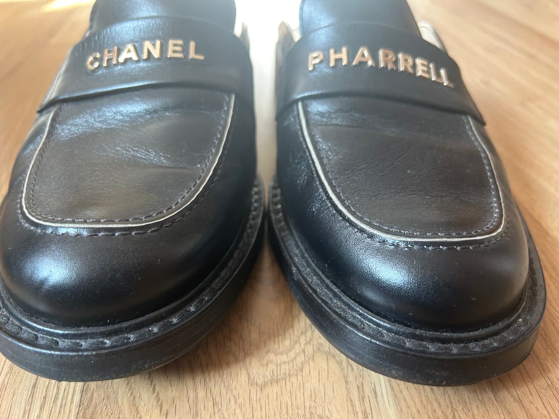 샤넬x퍼렐 윌리엄스 콜라보 뮬 상품이미지4