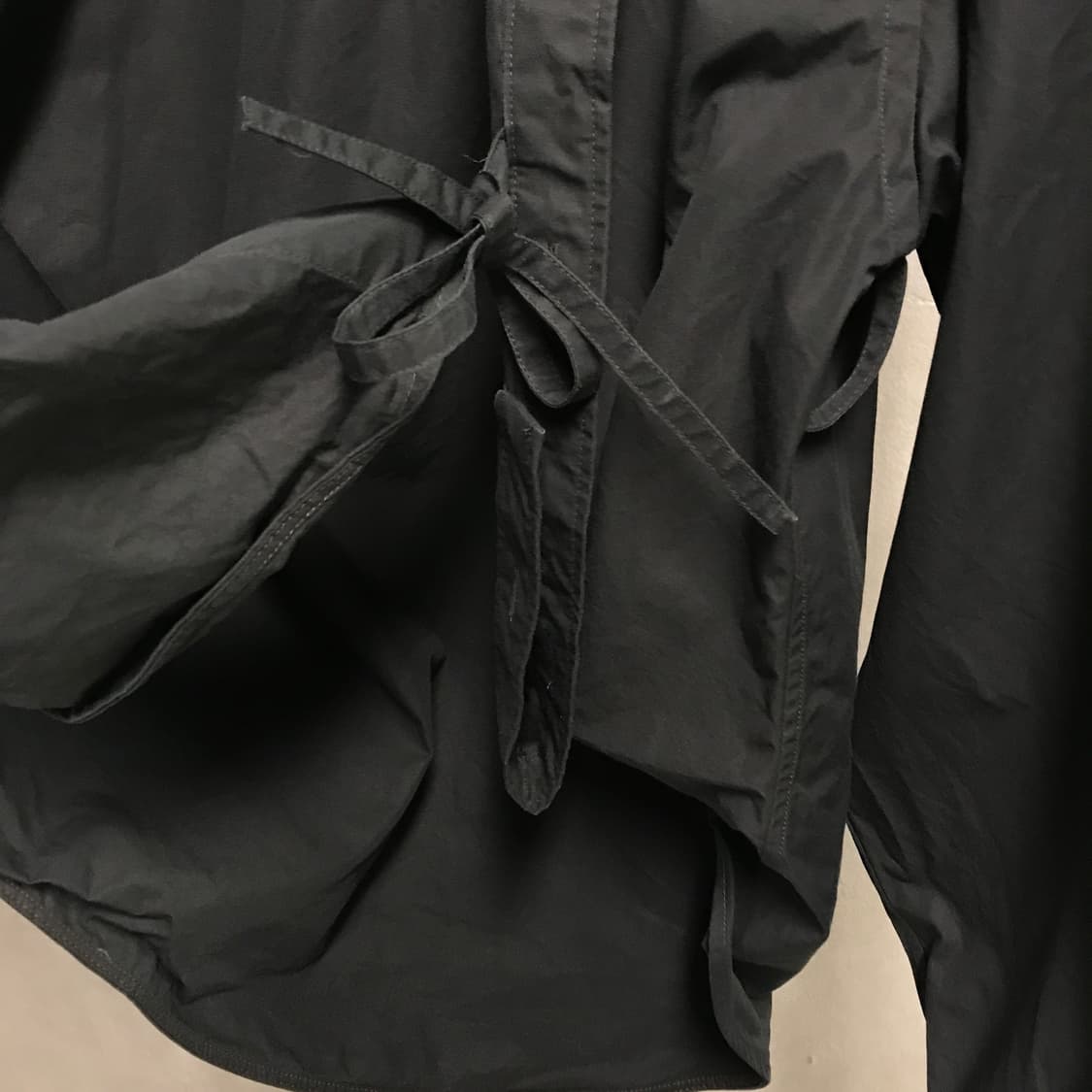 발렌시아가 블랙 셔츠 34 상품이미지4