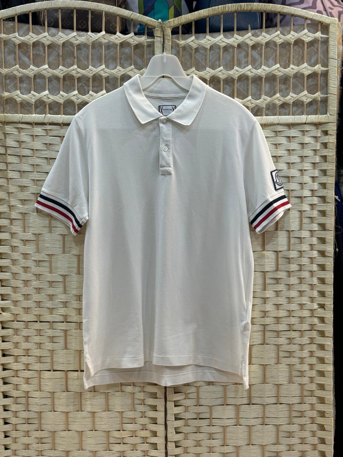 95 정품 몽클레어 감마블루 반팔 팝니다 상품이미지1