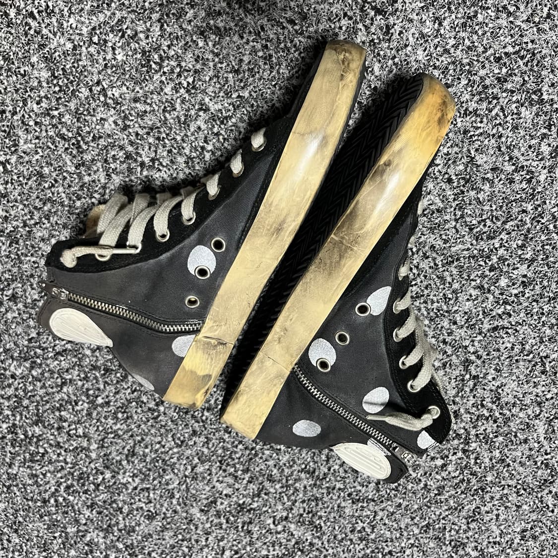 골든구스 블랙 도트 하이탑 스니커즈 38 상품이미지3