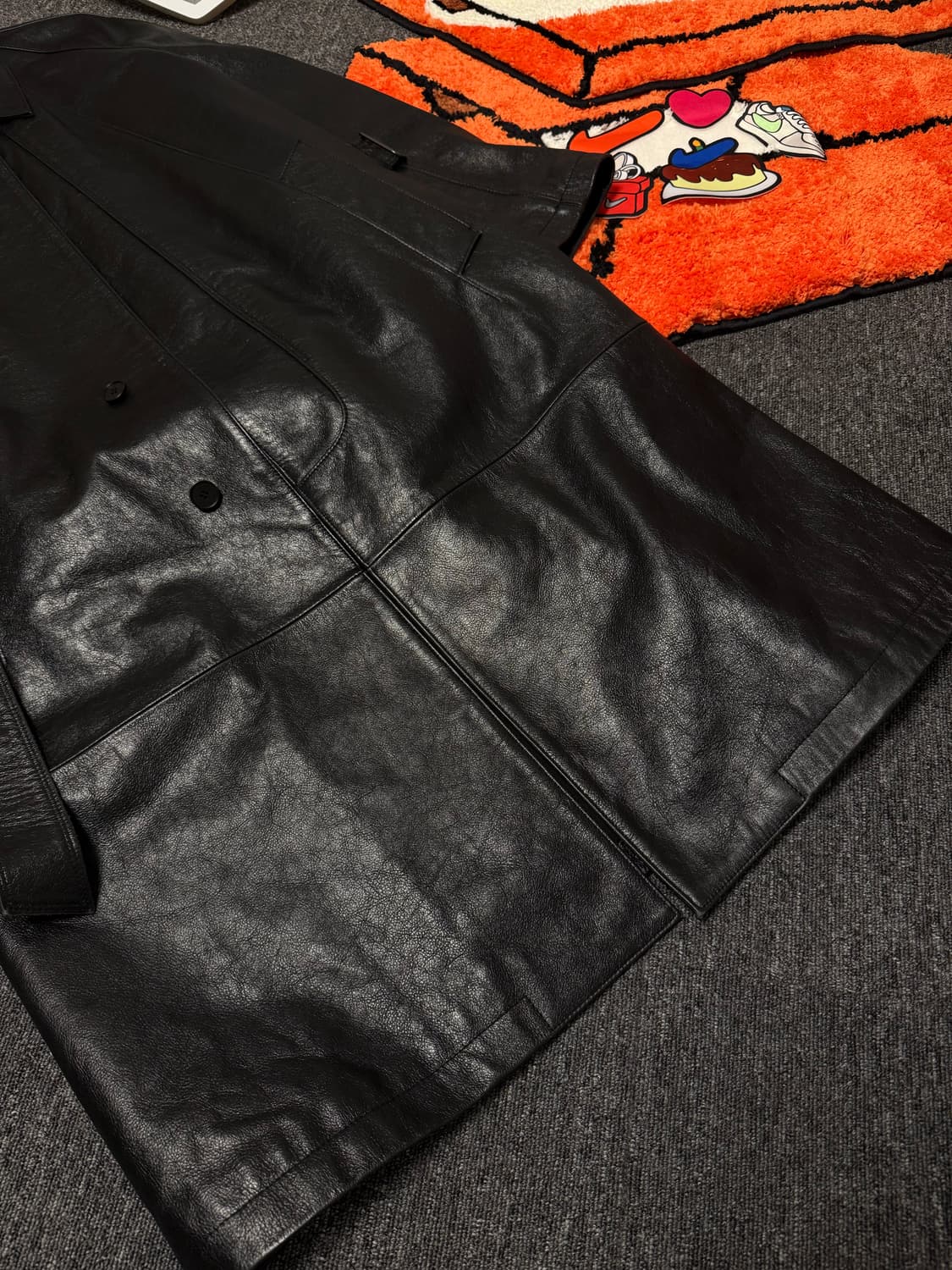 [M] 누마레 레더 트렌치 코트 블랙 상품이미지3