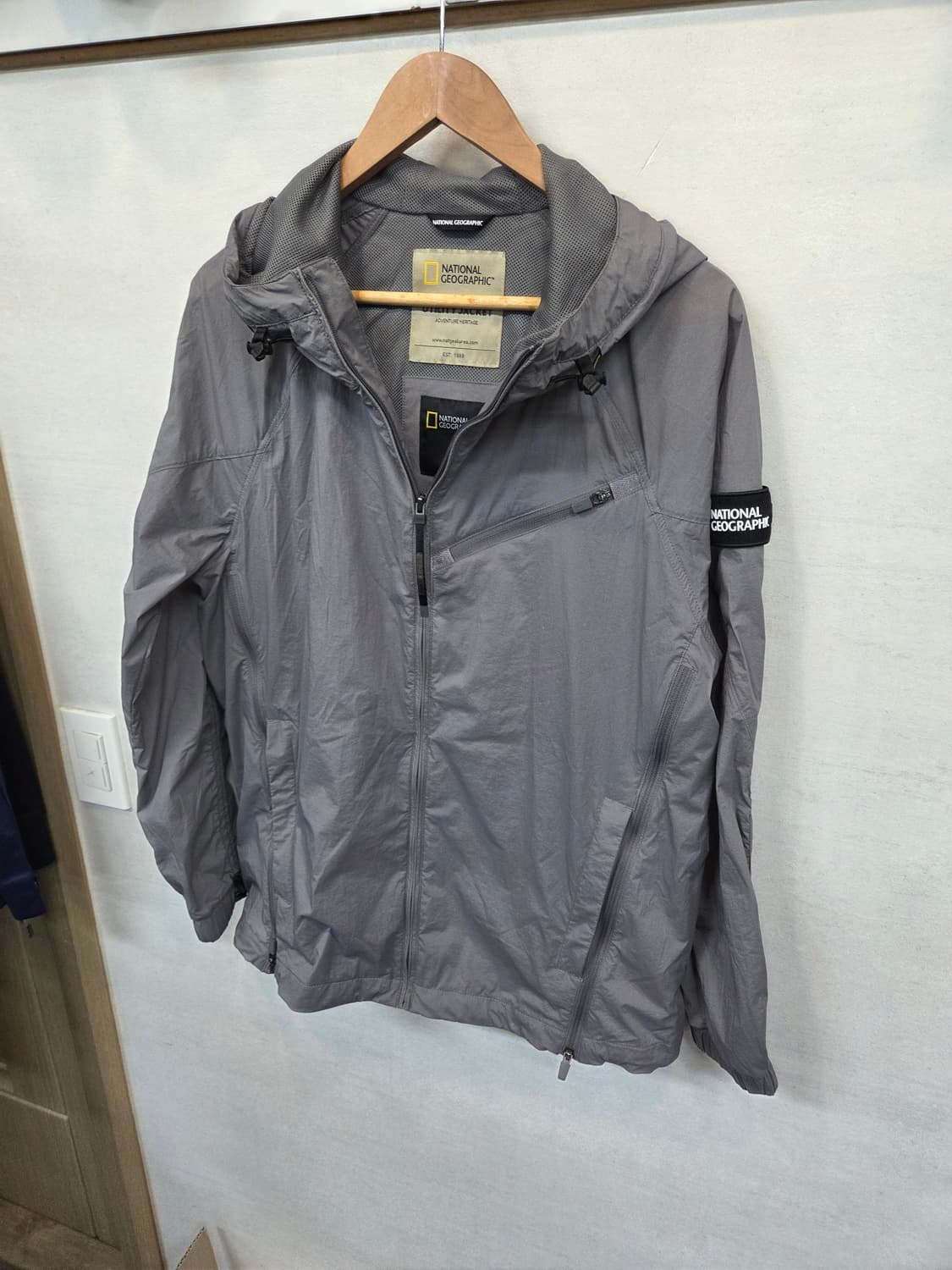 내셔널지오그래픽 펄랙스 벤틸 메쉬 바람막이 후드자켓 xl 상품이미지7