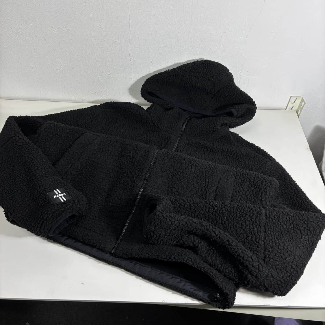 M 100 널디 블랙 오버핏 후드 플리스점퍼 상품이미지3