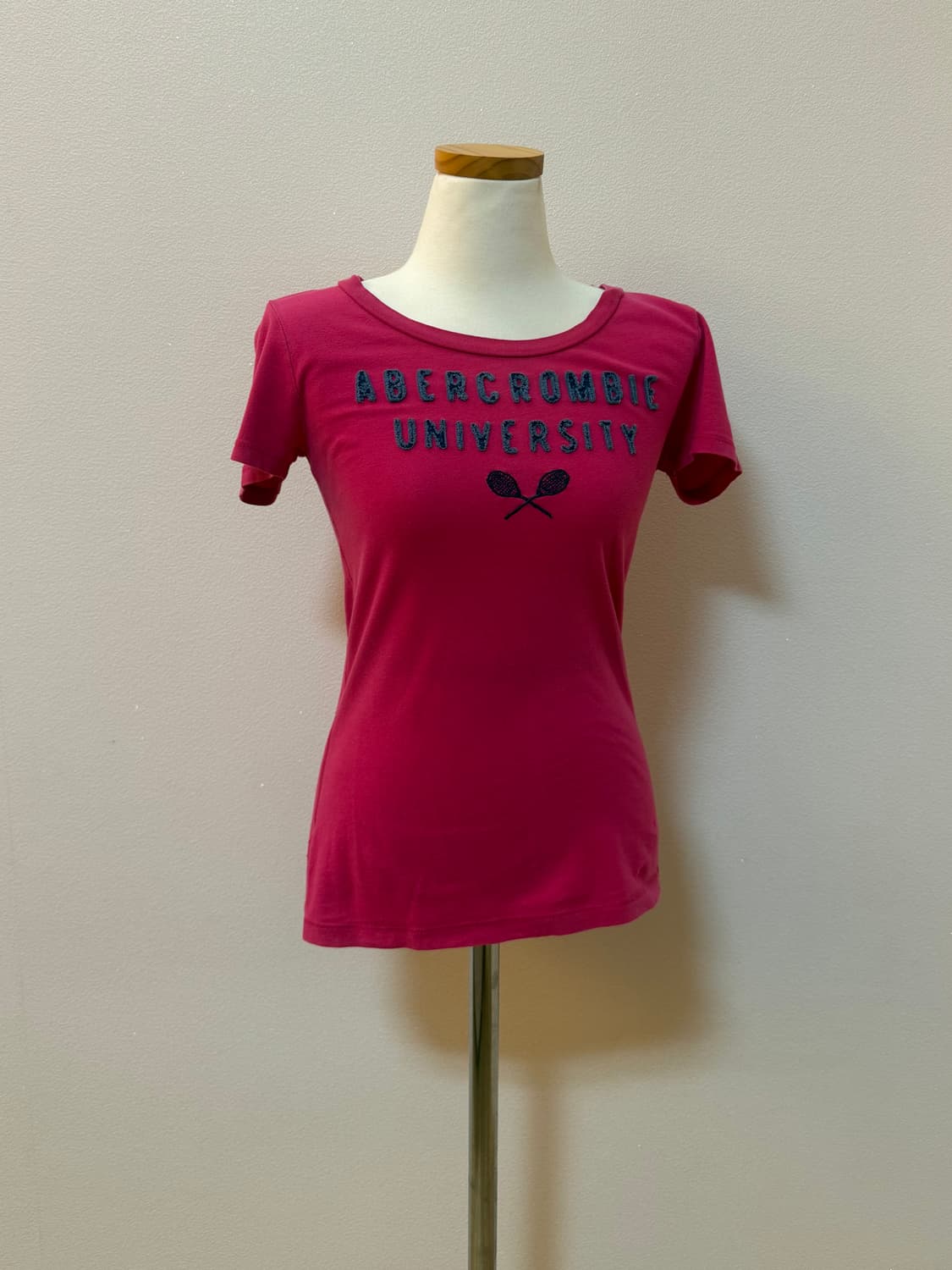 아베크롬비 핑크 딱붙 반팔티 상품이미지1