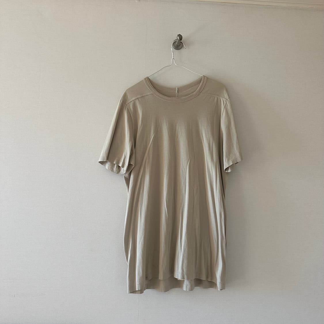 릭오웬스 EDFU S/S 23 베이지 반팔 상품이미지1