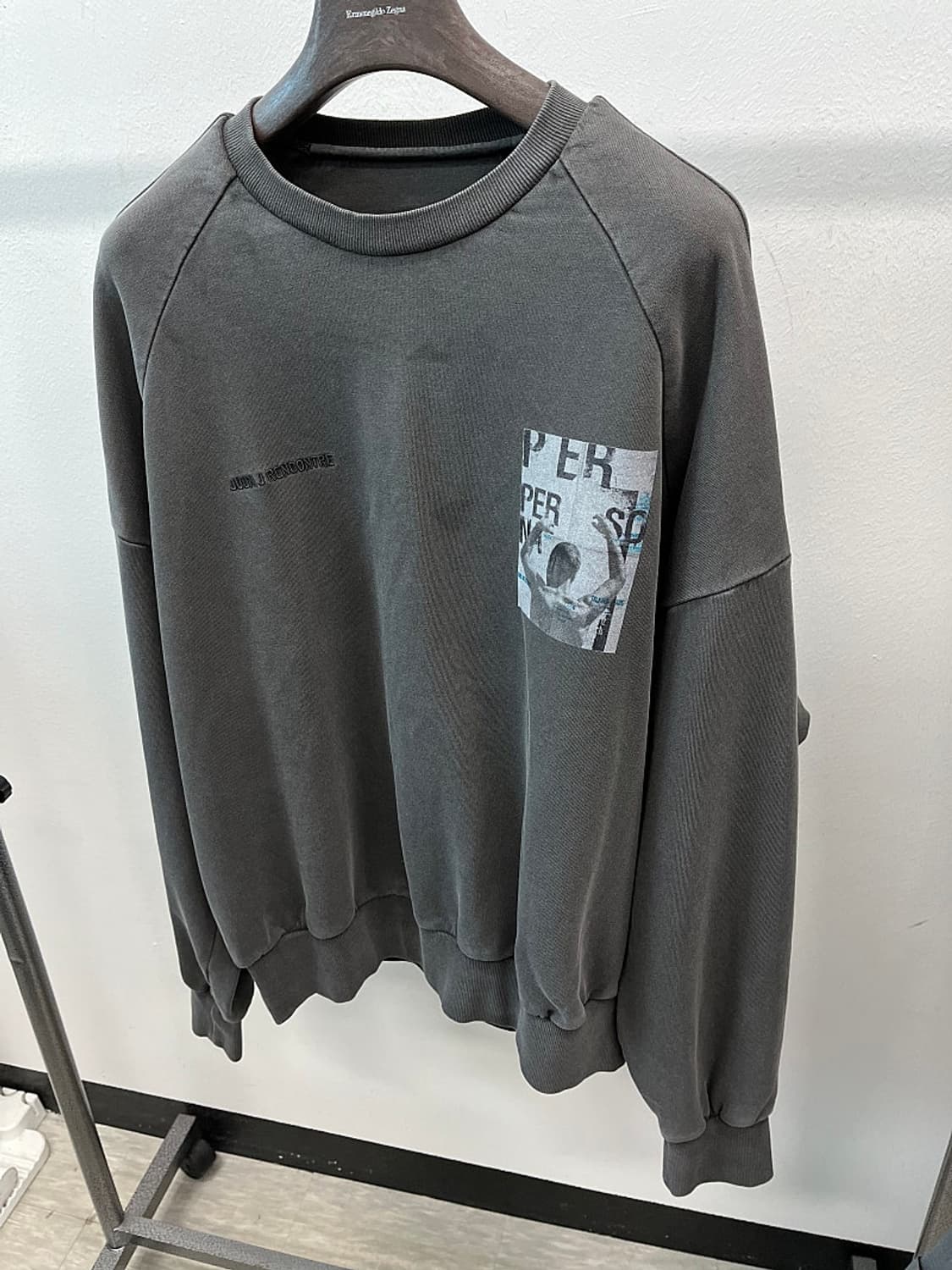 105) 준지 프린트 오버 맨투맨  상품이미지1