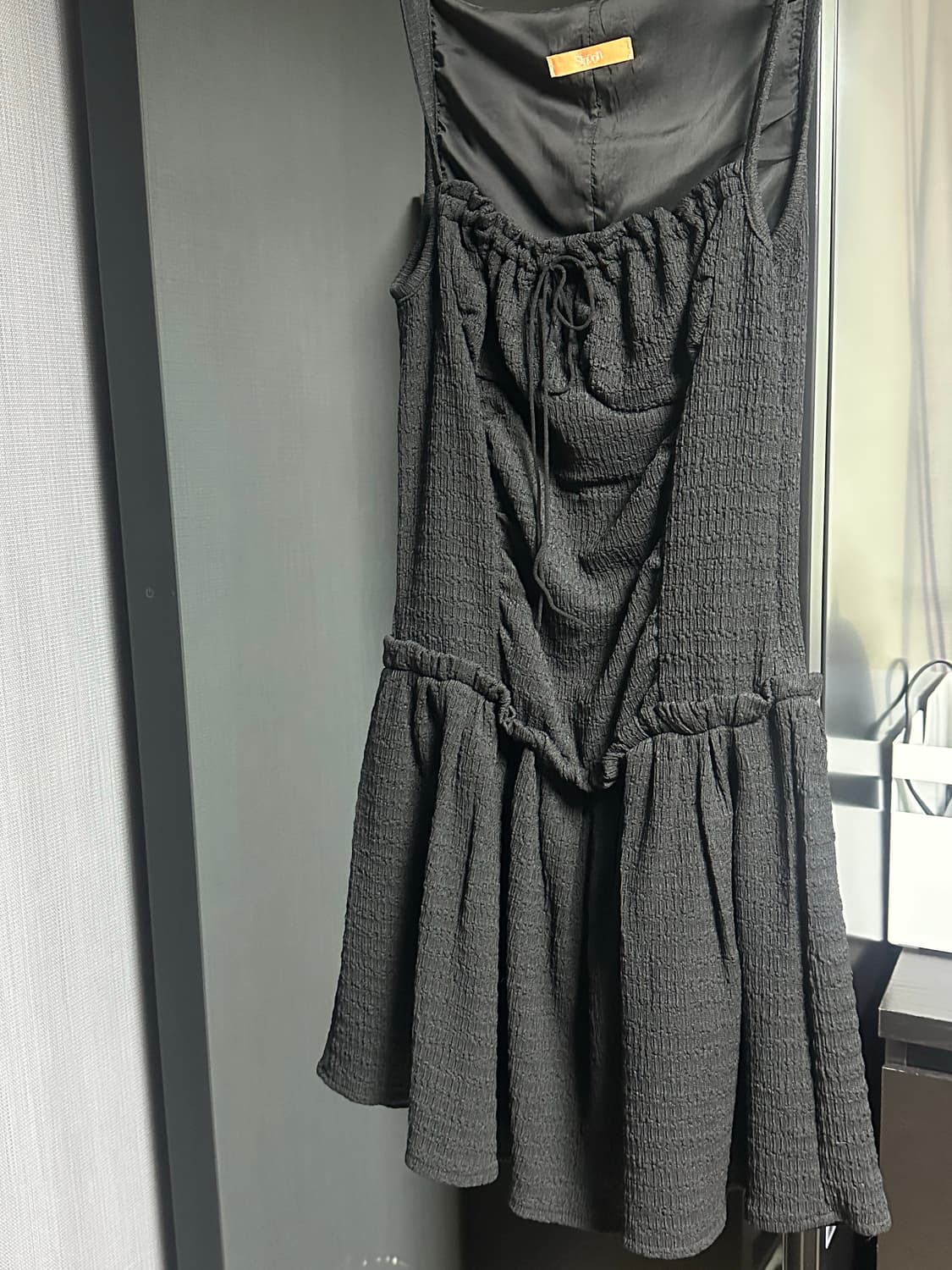 시눈 셔링미니블랙드레스 상품이미지3