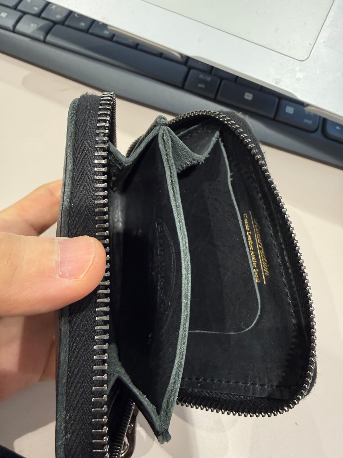 하바티x클라스레더 Rough Zip Wallet 지갑 상품이미지7