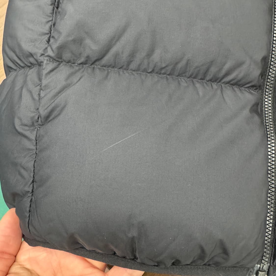 150 유니클로 울트라 라이트다운 패딩 다운 자켓  상품이미지4
