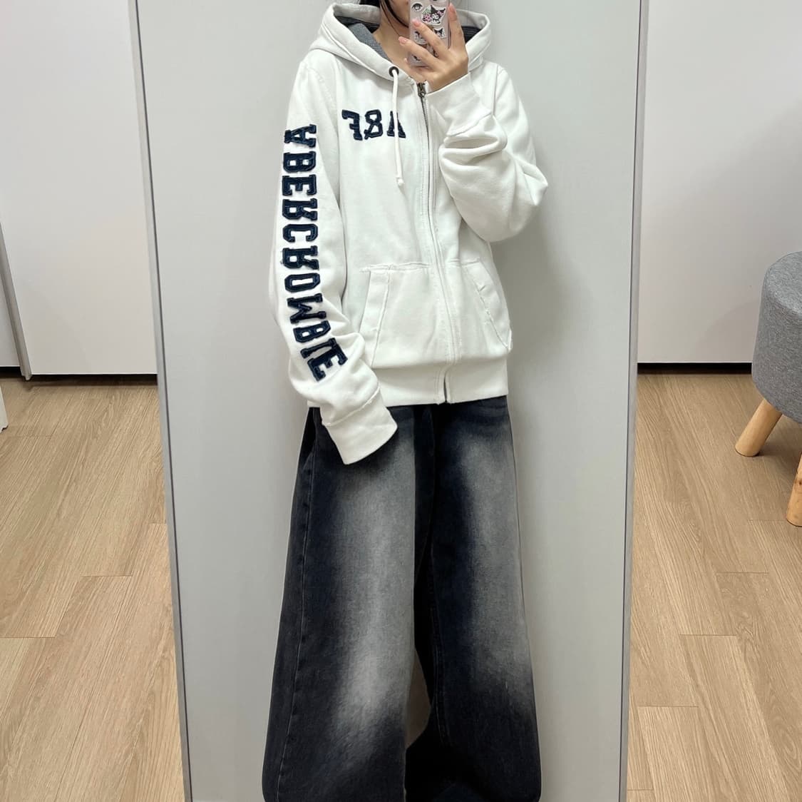 아베크롬비 자수로고 화이트 후드집업 상품이미지1