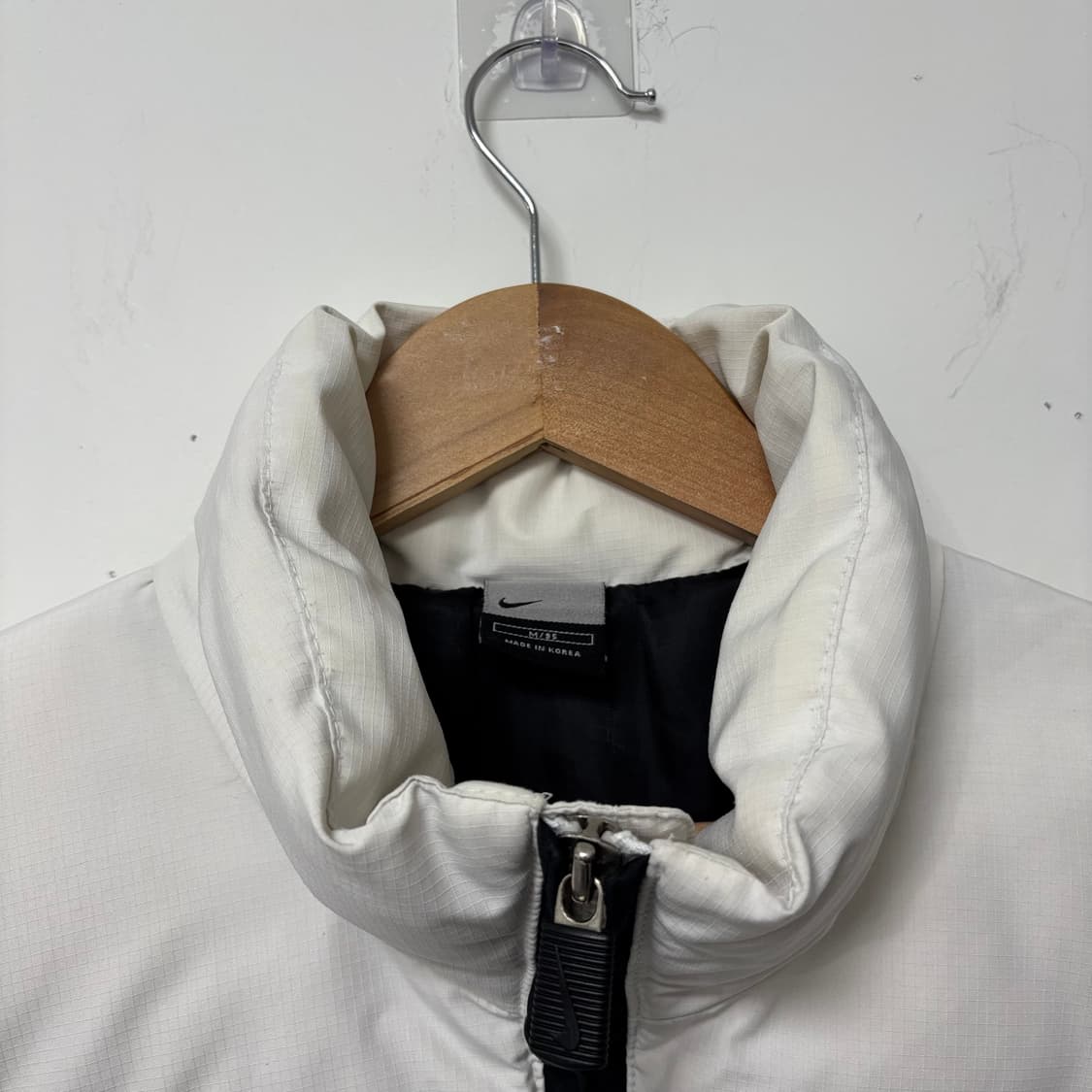 나이키 화이트 뉴챔프 패딩 상품이미지3