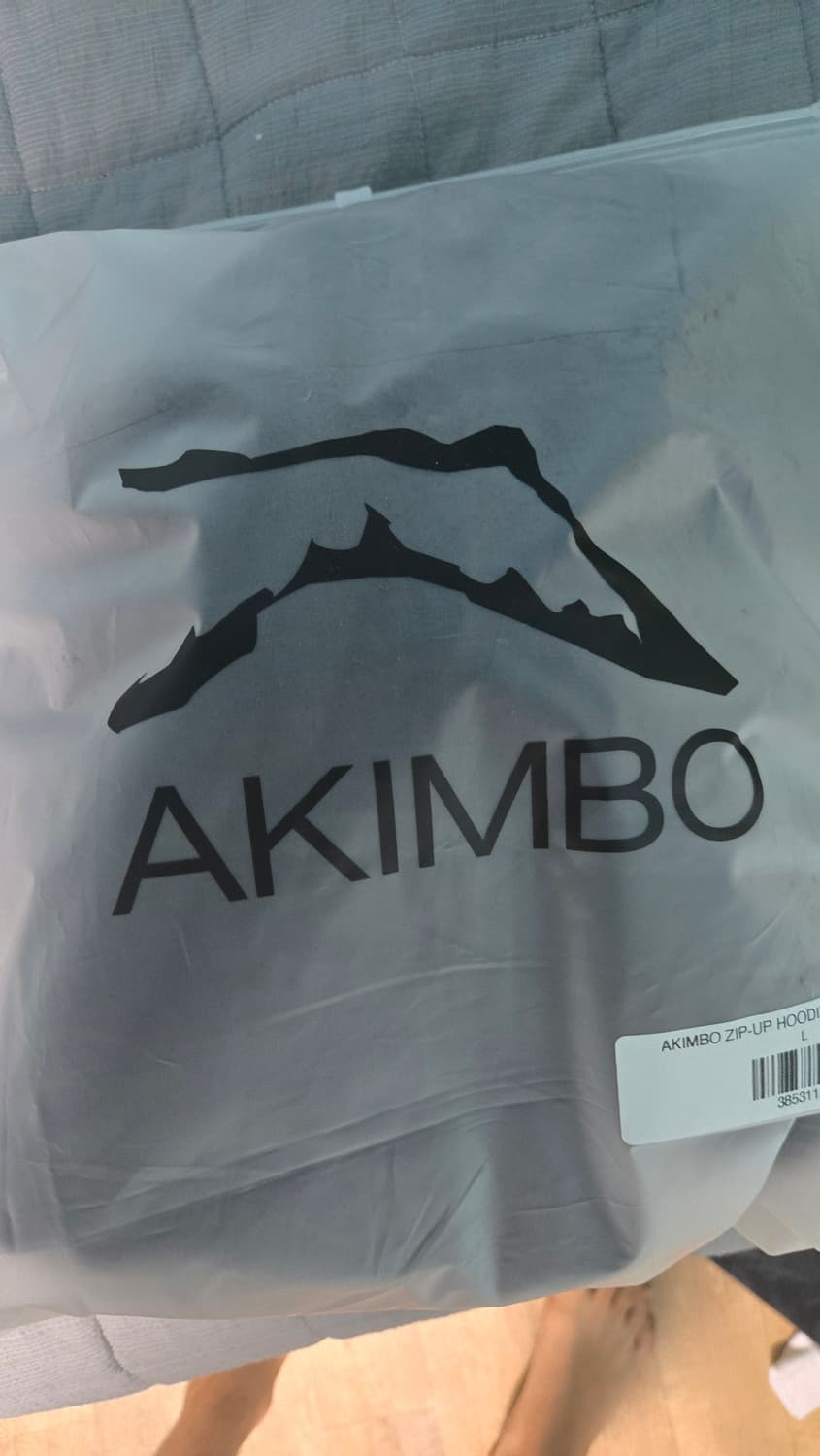 아킴보 클럽 akimbo club L 상품이미지2