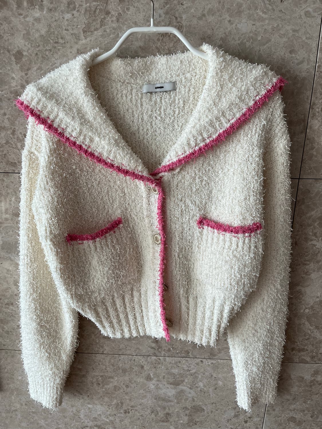 에트몽 가디건 상품이미지2