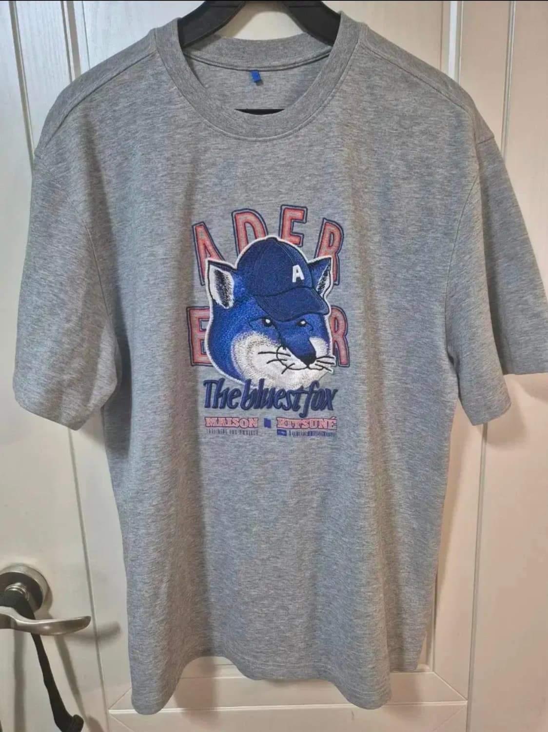 아더에러 메종키츠네 콜라보 반팔 티셔츠 A2 105 상품이미지1