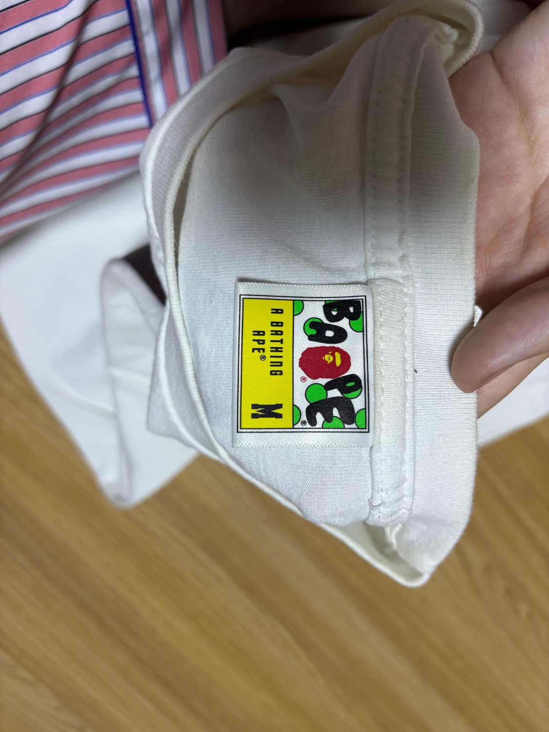 베이프 티셔츠 M 상품이미지3