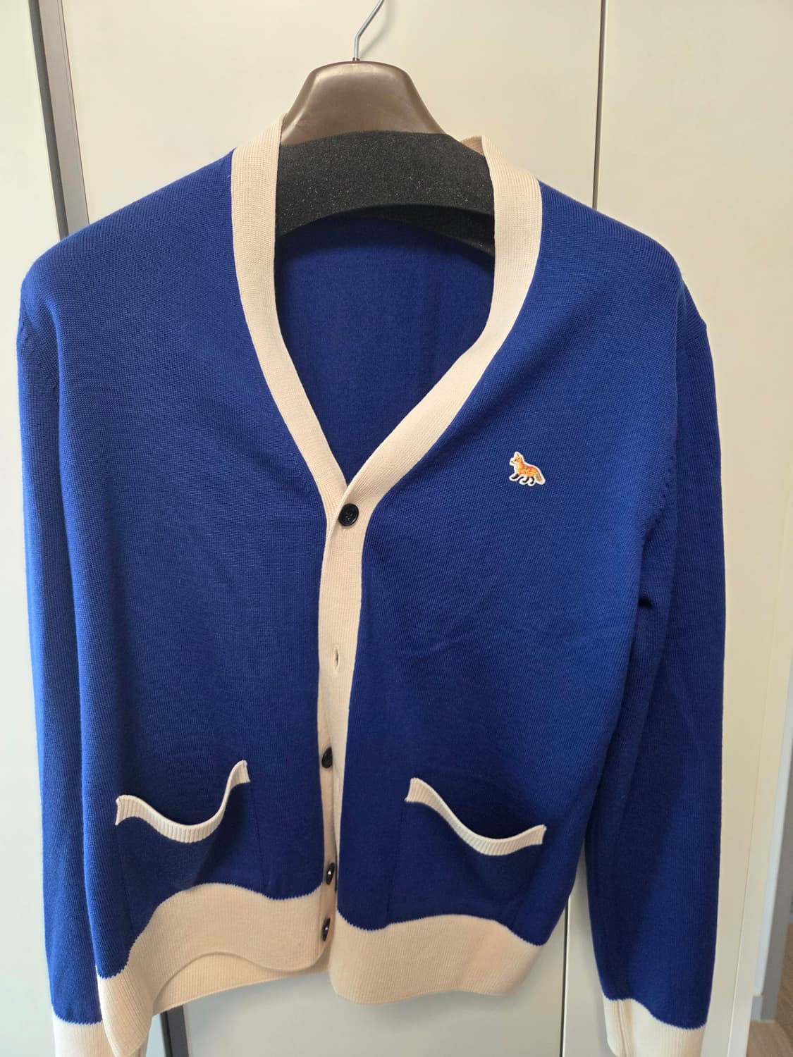 매종키츠네 남성 가디건 블루  L사이즈 BABY FOX PATCH BIC 상품이미지1