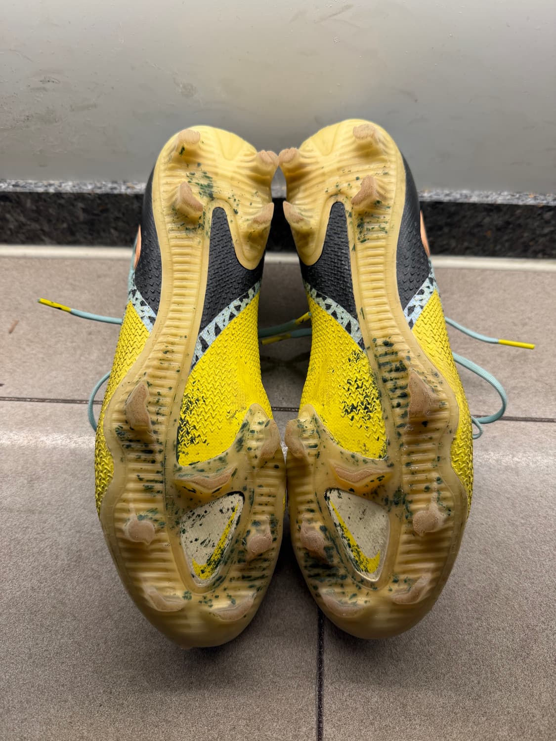 나이키 팬텀 GT2 엘리트 다이나믹 핏 FG 글레이셔 아이스 블랙 265 상품이미지6