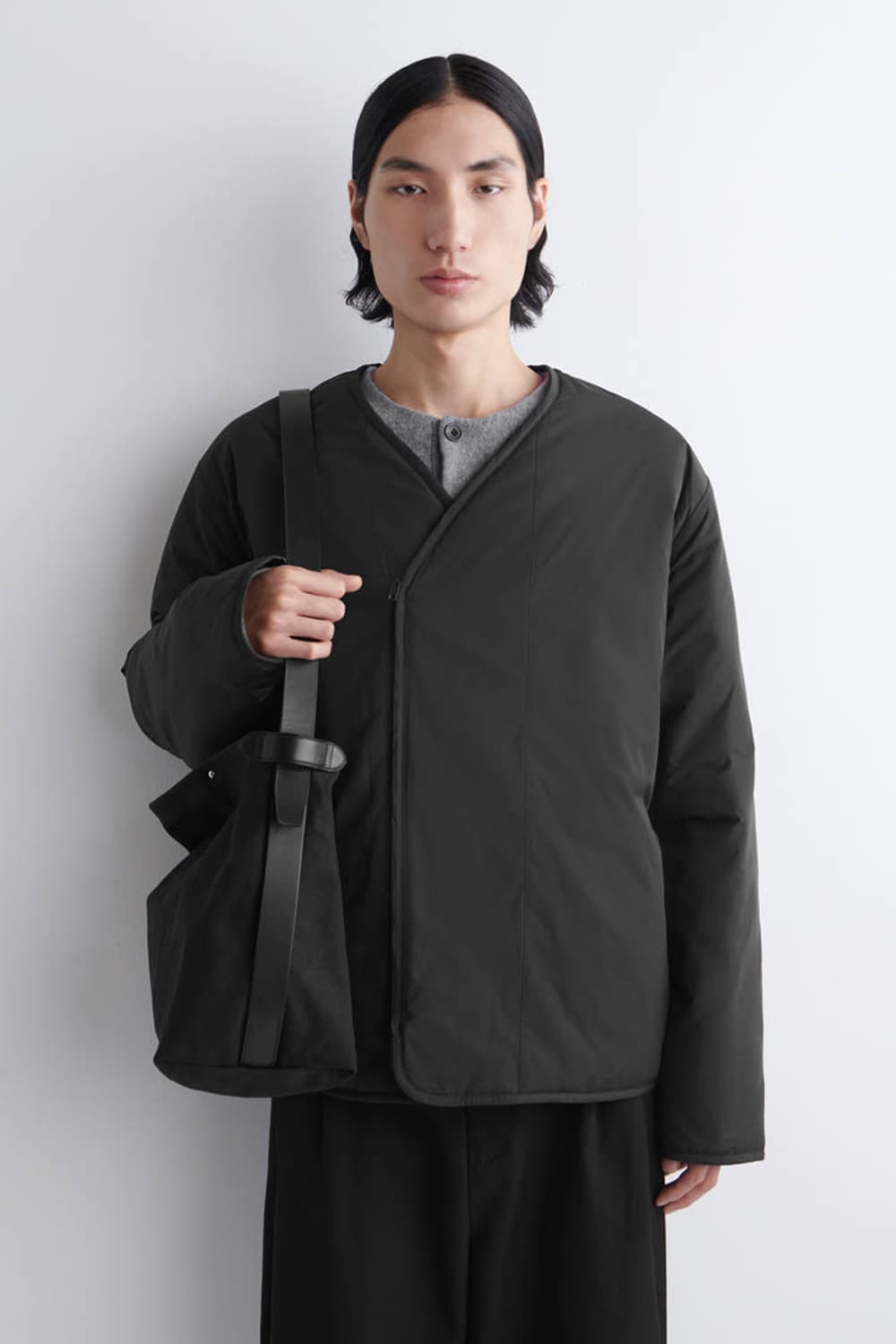 COS 유틸리티 메신저 백 상품이미지3