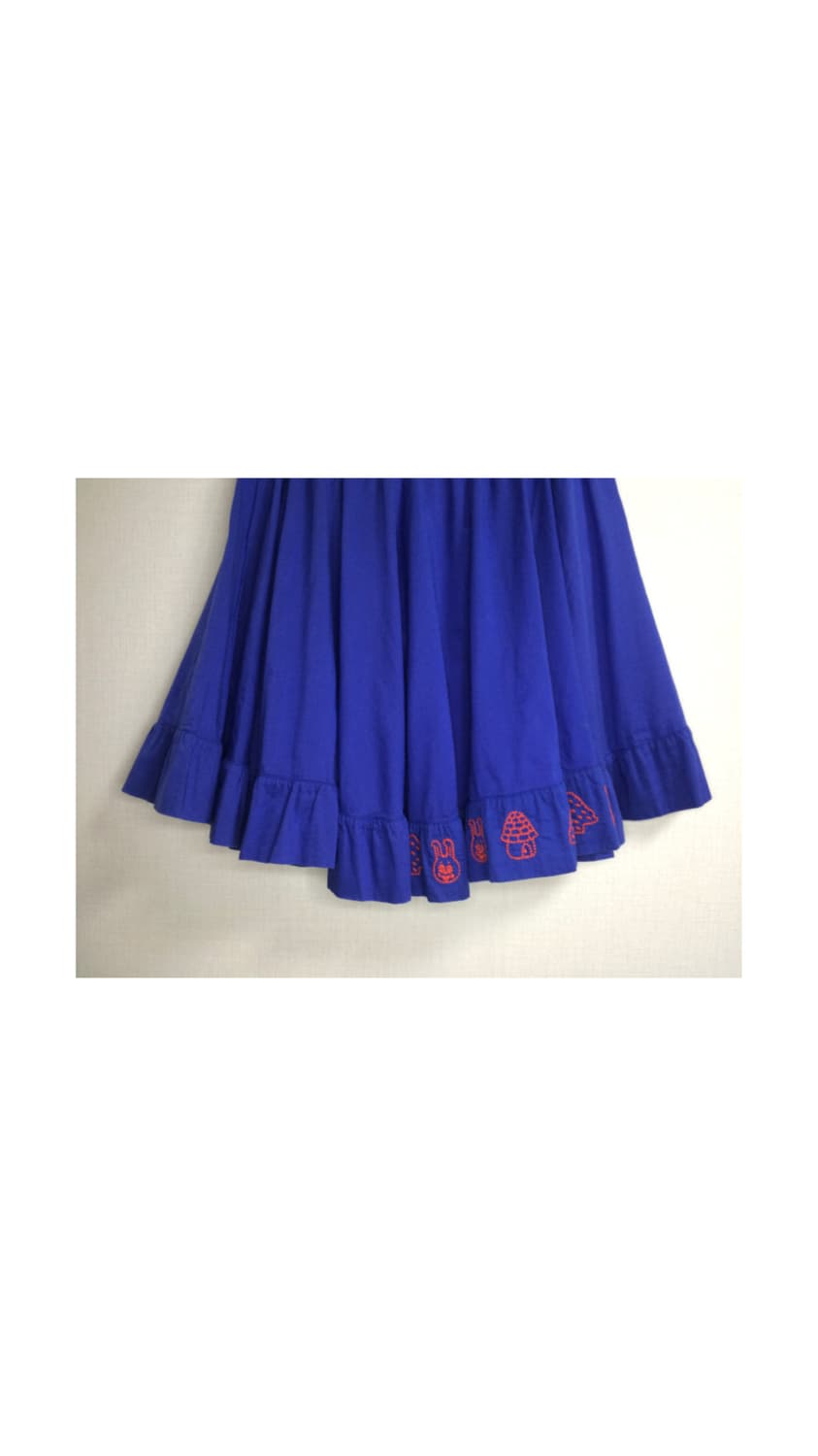 Ne-net 네넷냐 블루 프릴 자수 밴딩 미디 스커트 상품이미지3