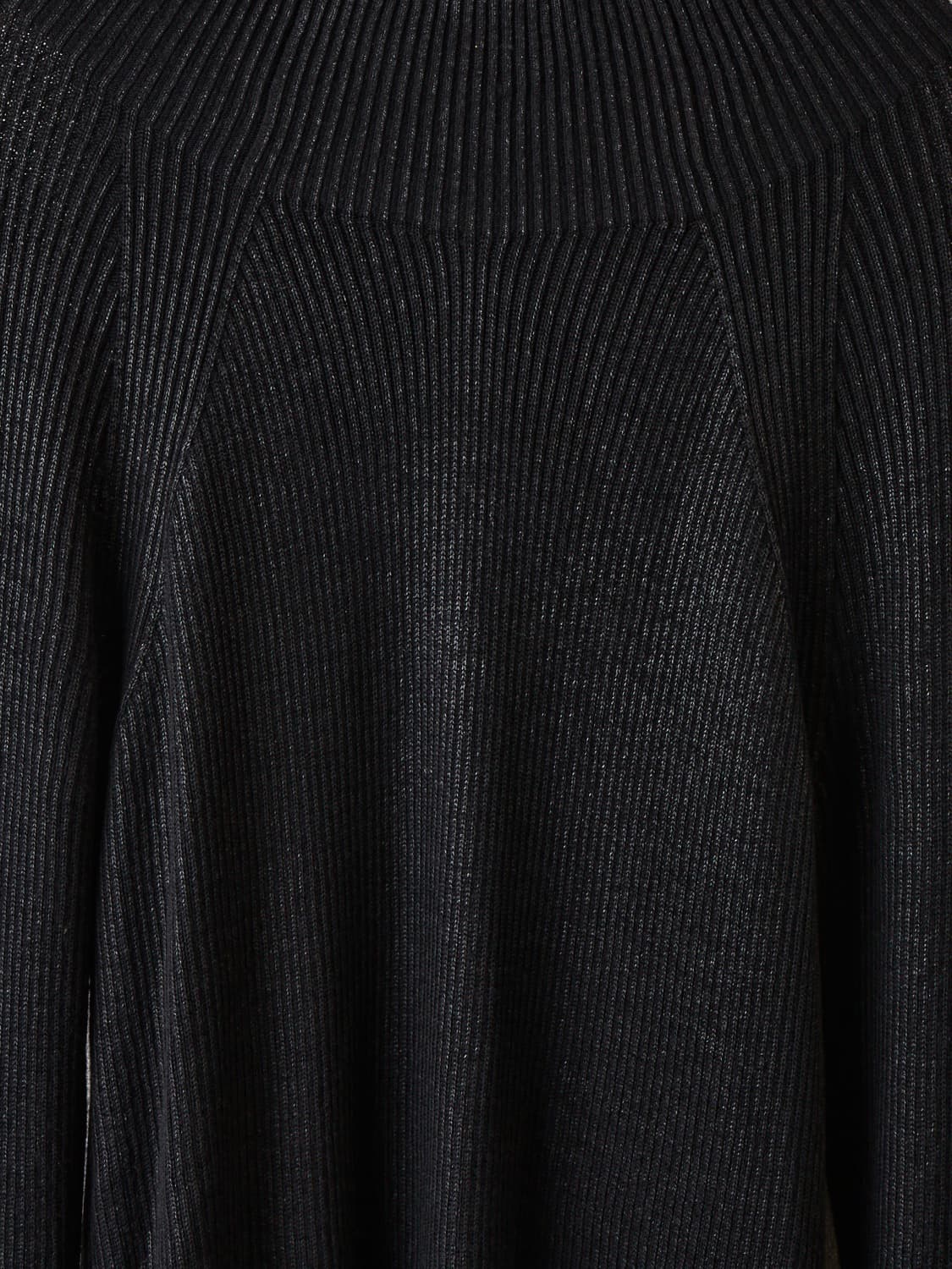 Julius FW2024 코팅 울 니트 탑 상품이미지4