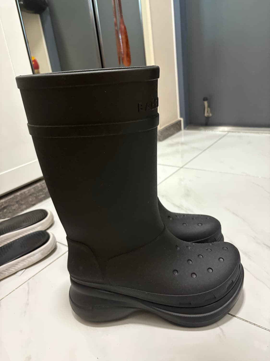 [44]발렌시아가 크록스 290 상품이미지5