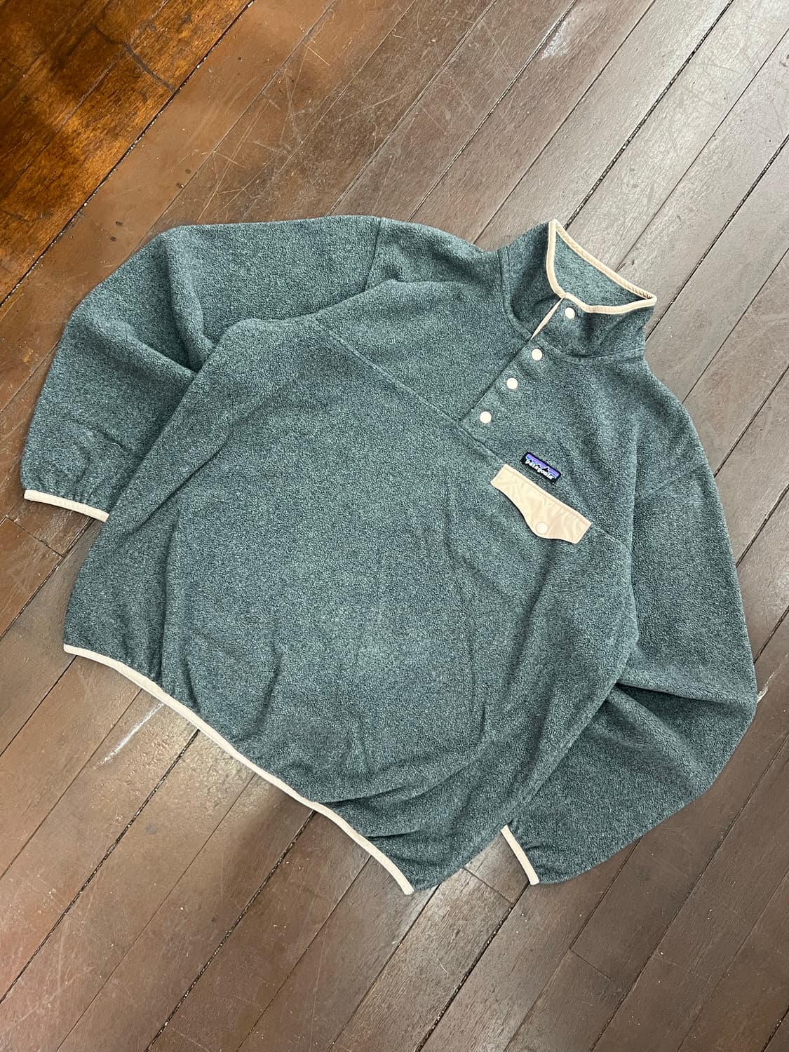 파타고니아 신칠라 후리스 상품이미지2