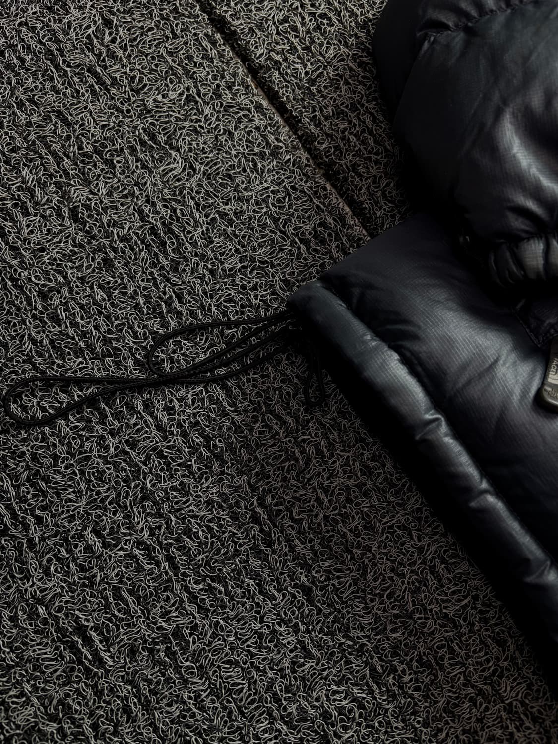 노스페이스 눕시 og 레트로 다운 푸퍼 패딩 1404 상품이미지2