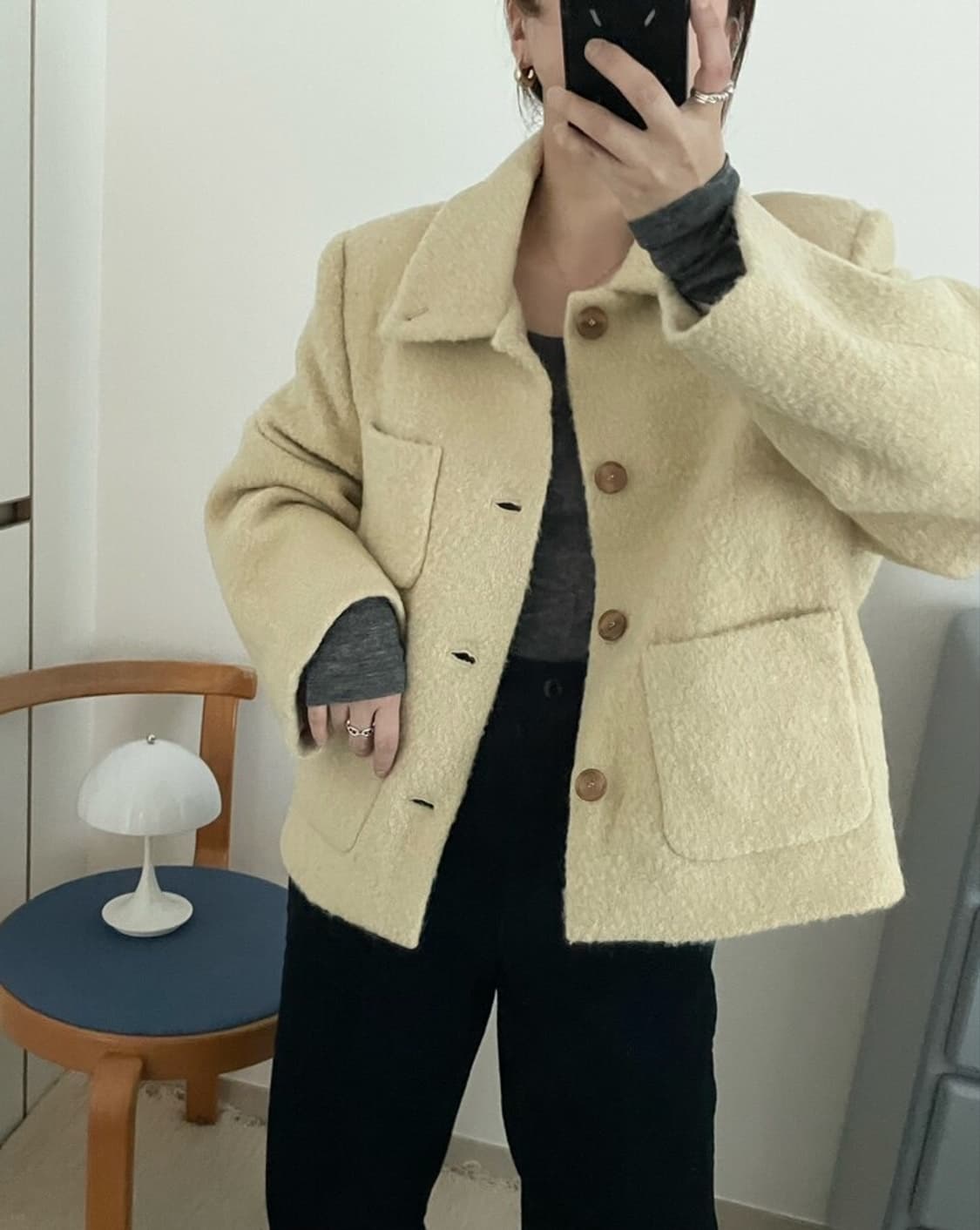 르브먼트 러브유쏘머치 뉴캠프 알파카자켓 새상품 상품이미지1