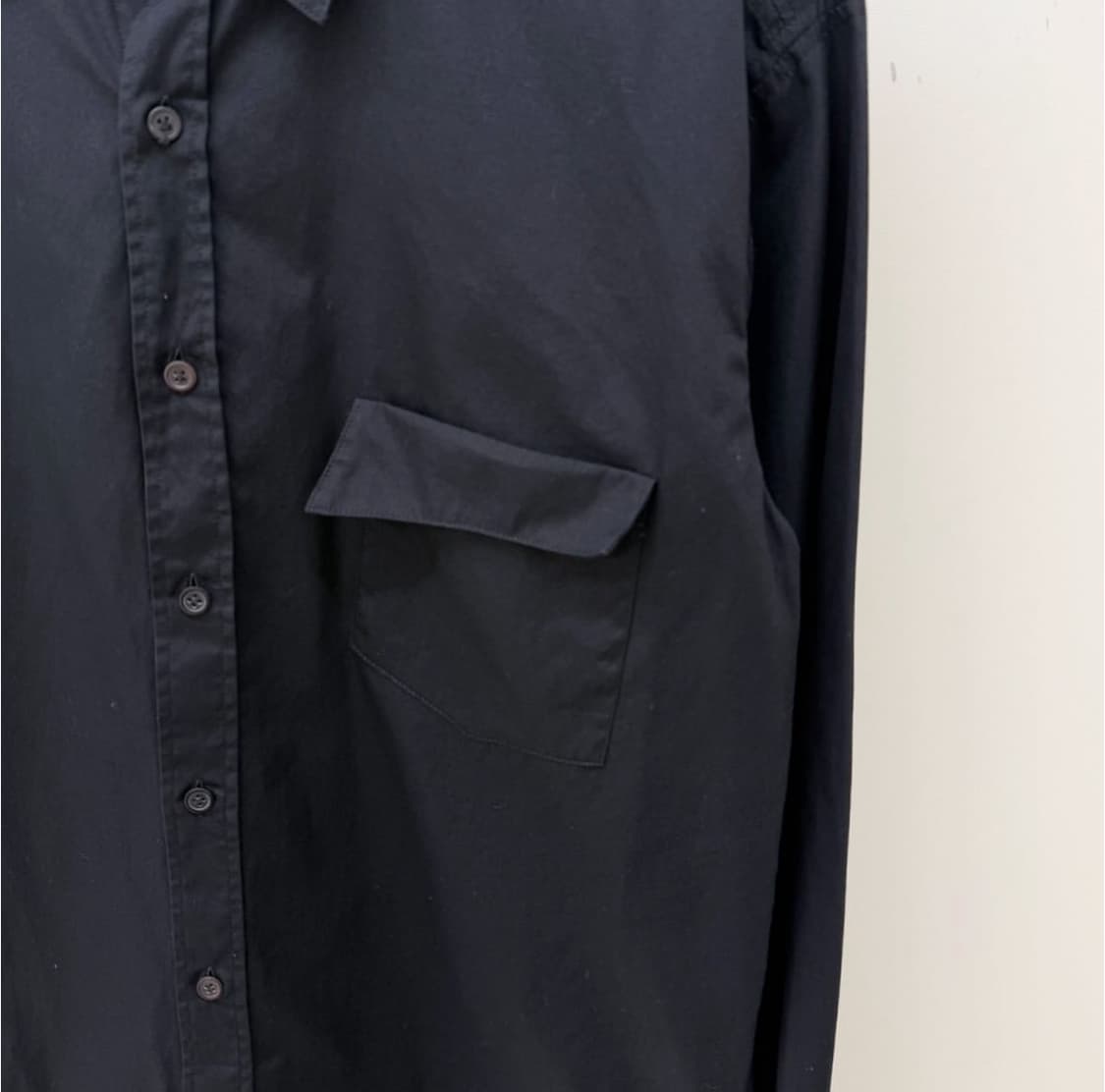 설밤 비대칭 컷 오프 셔츠 상품이미지7