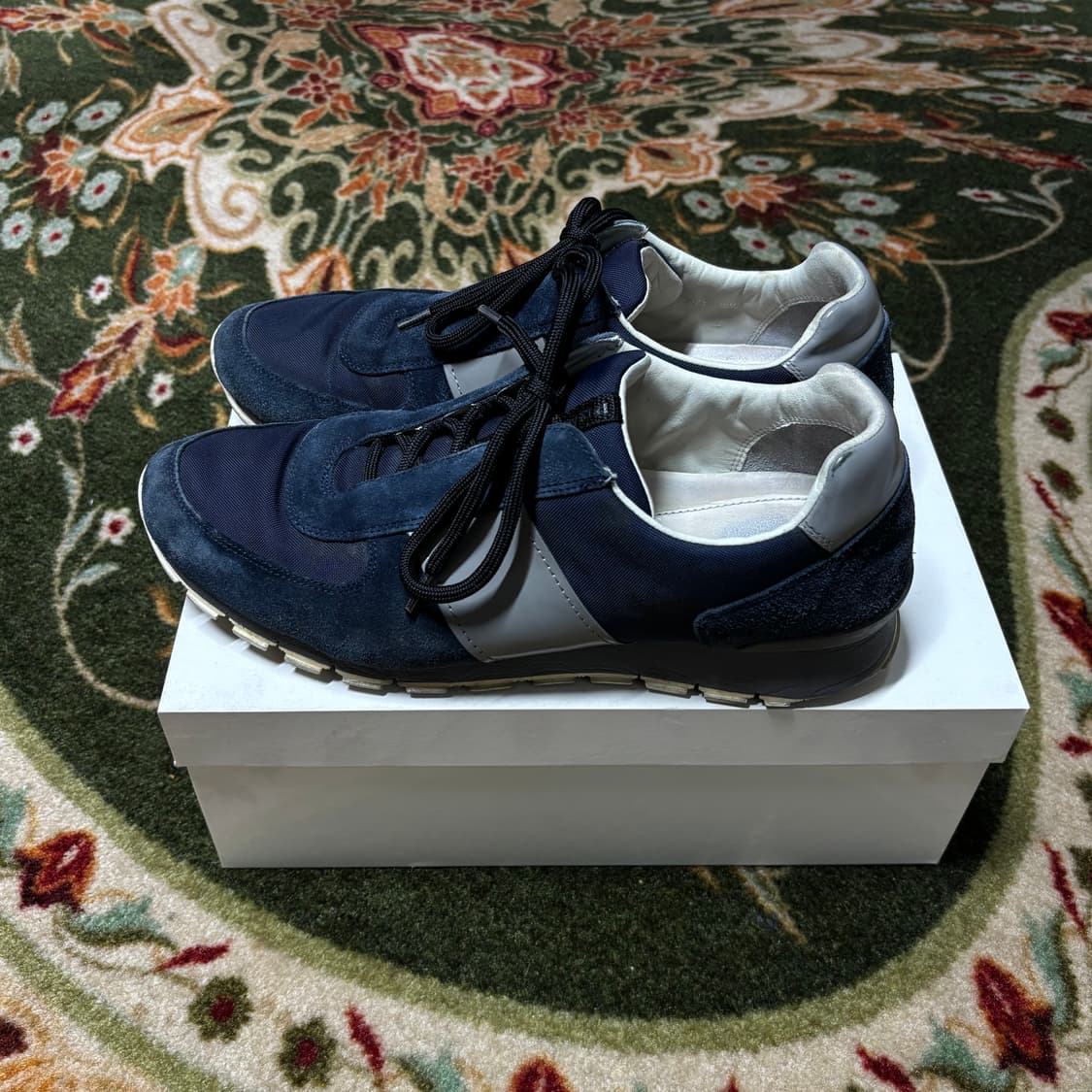 Prada Sports Suede Sneaker (280) 상품이미지3