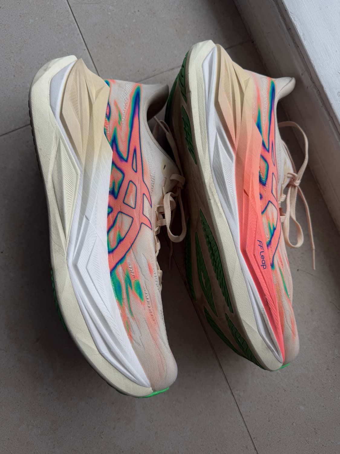 아식스 슈퍼블라스트3 러닝화 290mm 상품이미지5