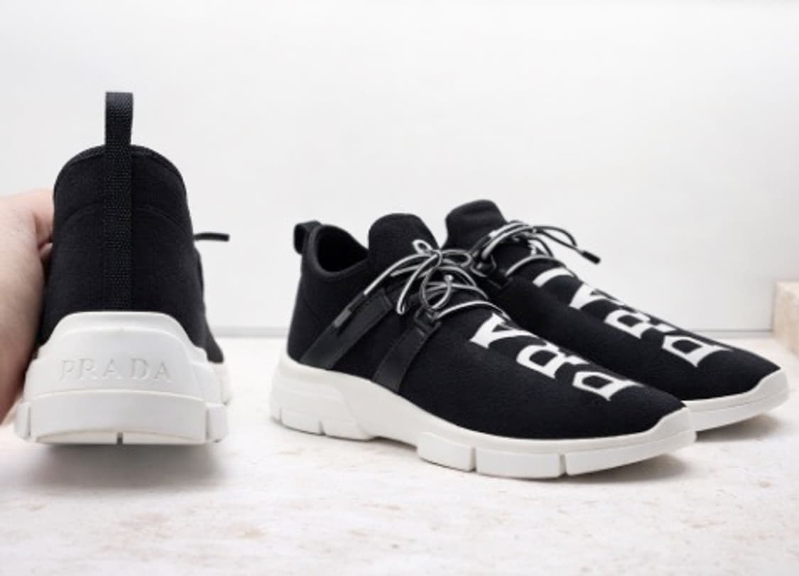 프라다 XY 니트 스티커즈 블랙 화이트 상품이미지1