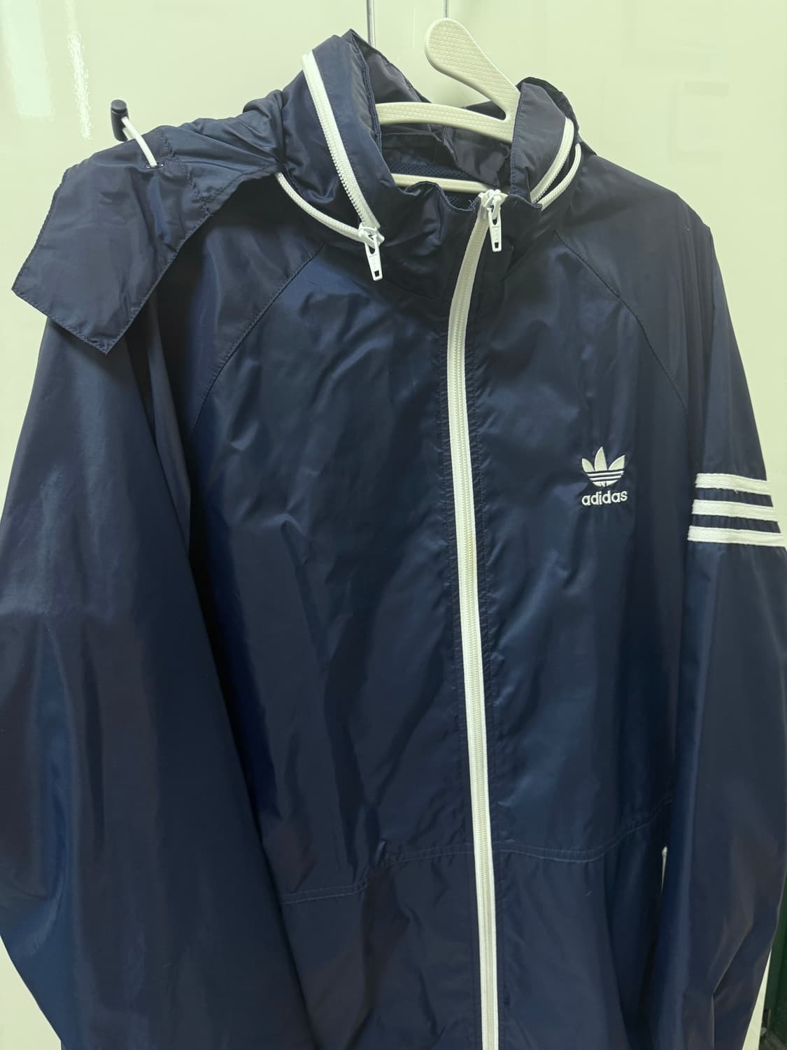 아디다스 빈티지 바람막이 상품이미지1