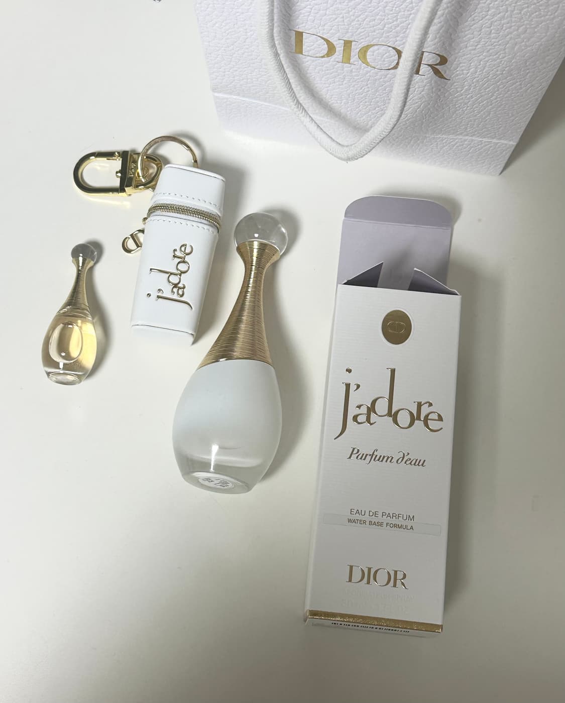 디올 쟈도르 퍼퓸 도 오드퍼퓸 30ml + 미니 쟈도르 5ml ,키링 상품이미지1