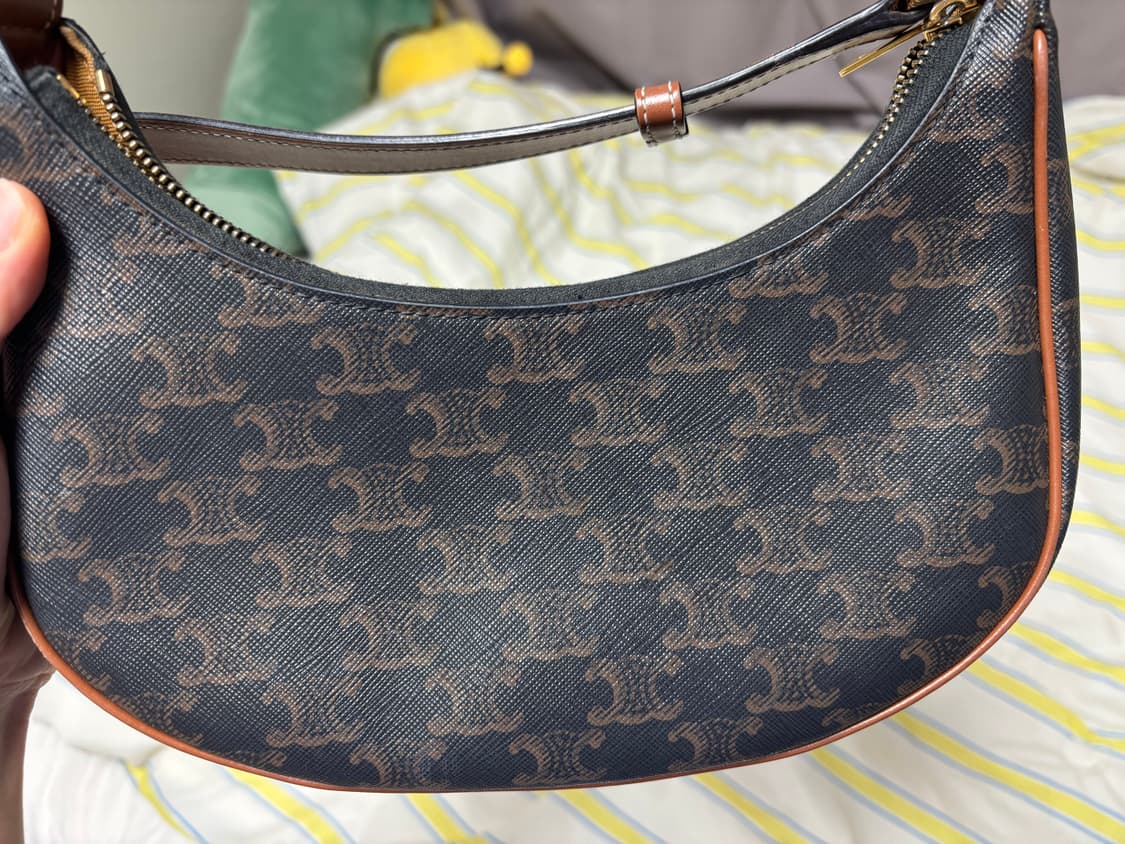 셀린느 아바백 상품이미지3