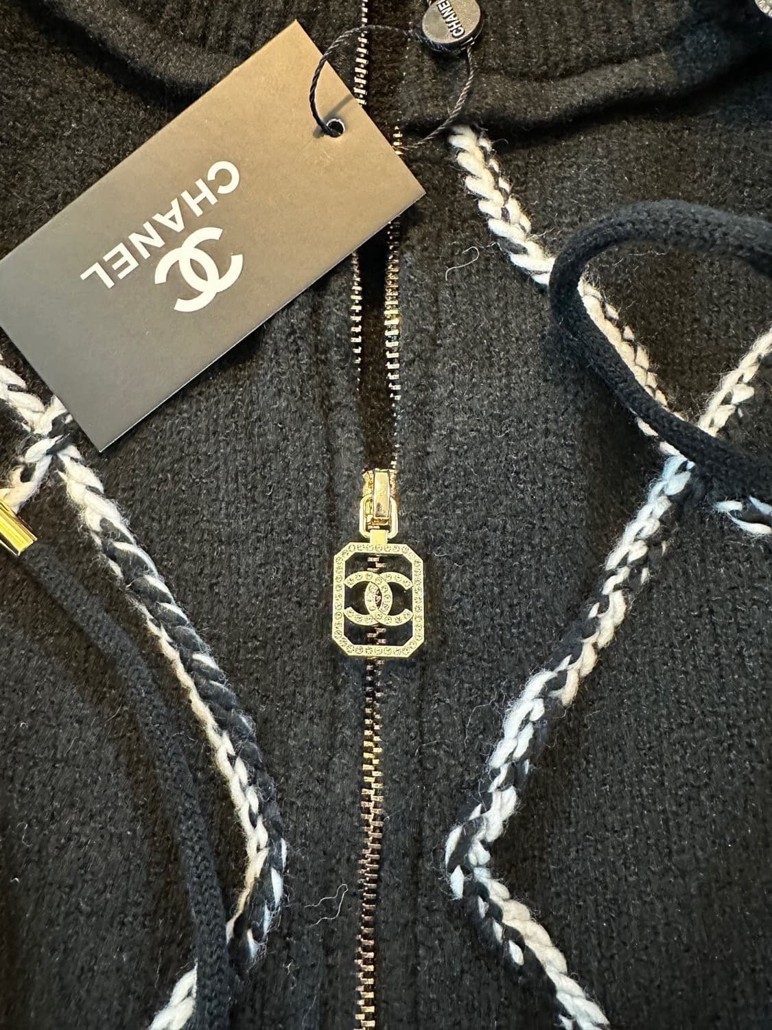 (새상품)샤넬후드집업 상품이미지6