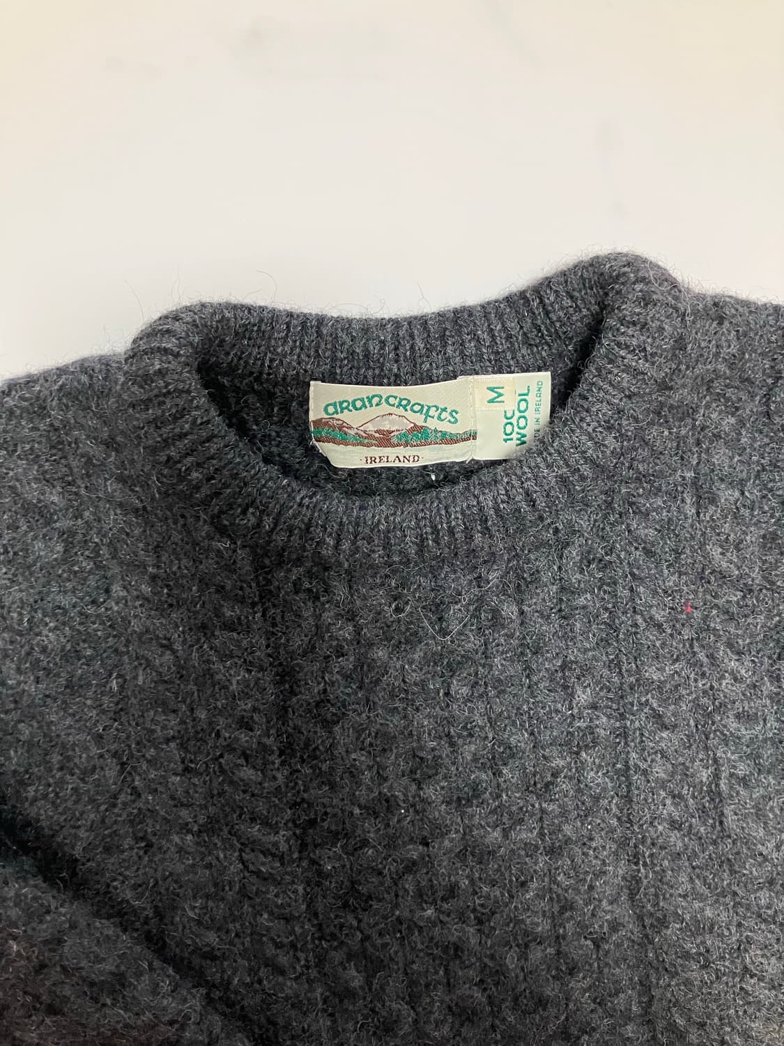 아란 스웨터 피셔맨 울100% 챠콜 그레이 케이블 니트 상품이미지2