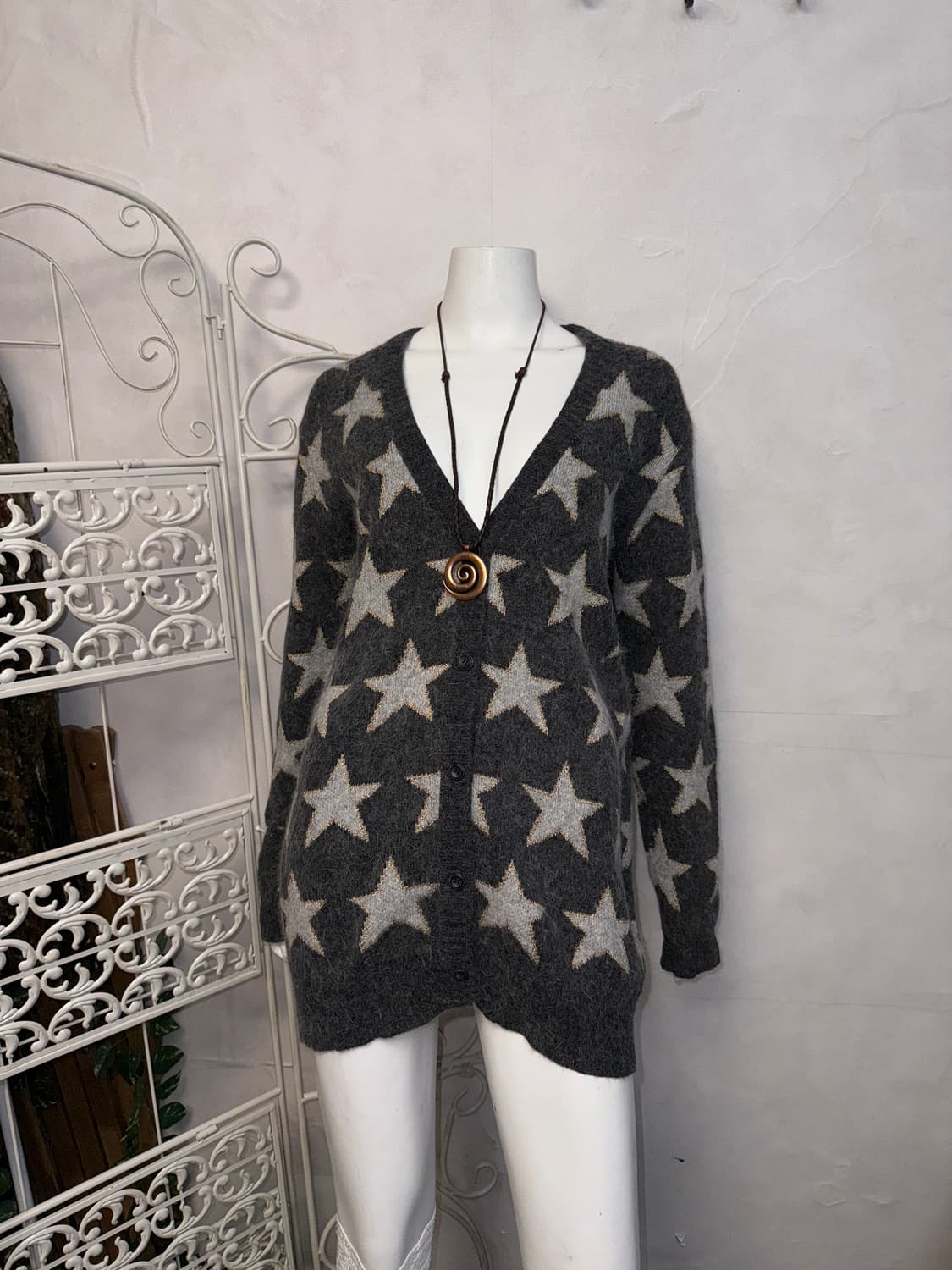 Charcoal star fur knit cardigan  상품이미지1