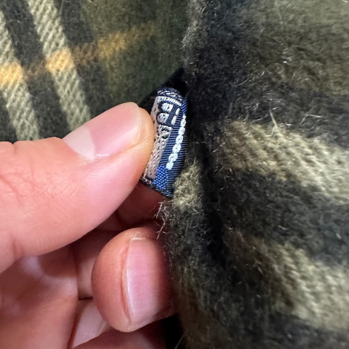 버버리 클래식 캐시미어 머플러 상품이미지4