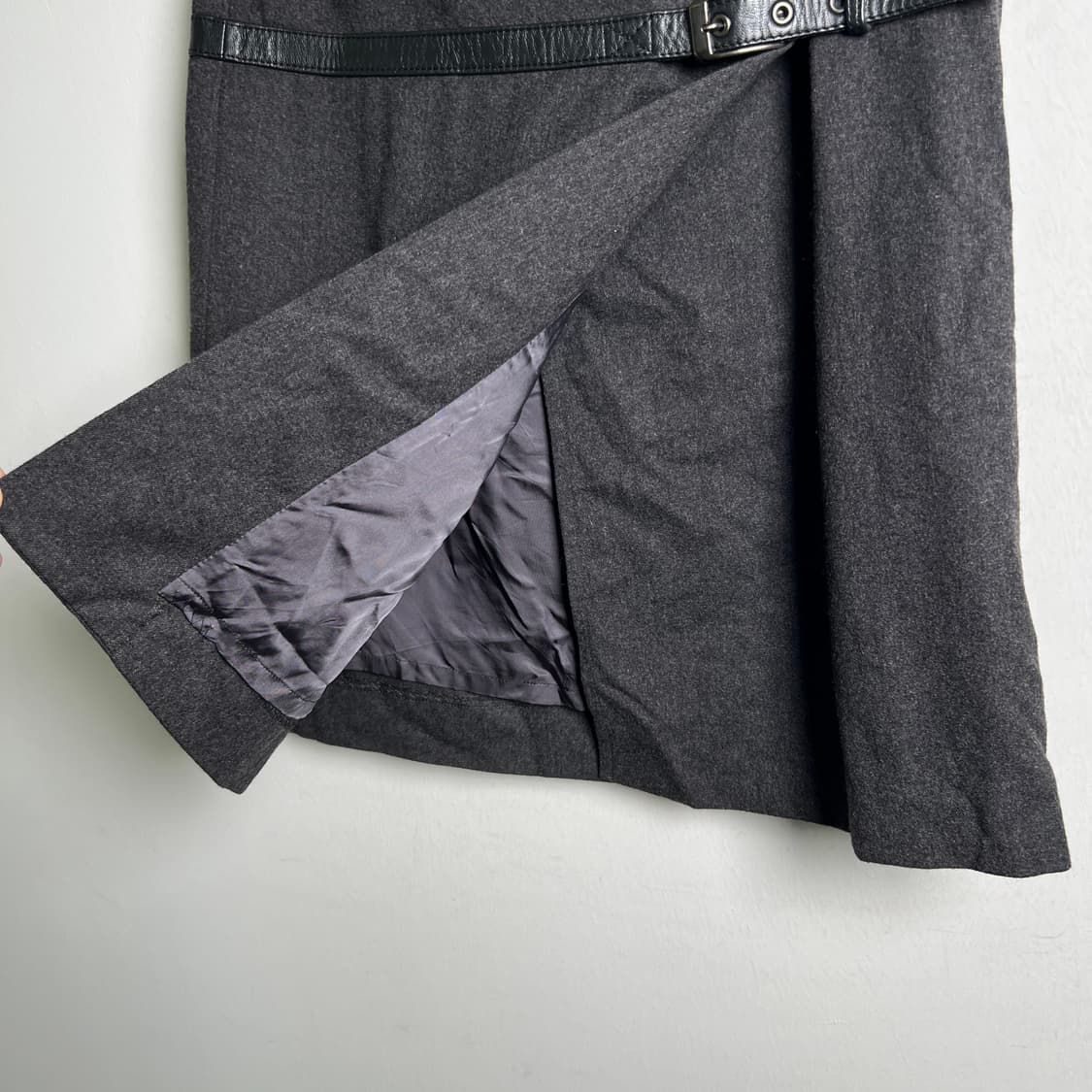 마이클 코어스 벨티드 랩 미디 스커트  상품이미지5