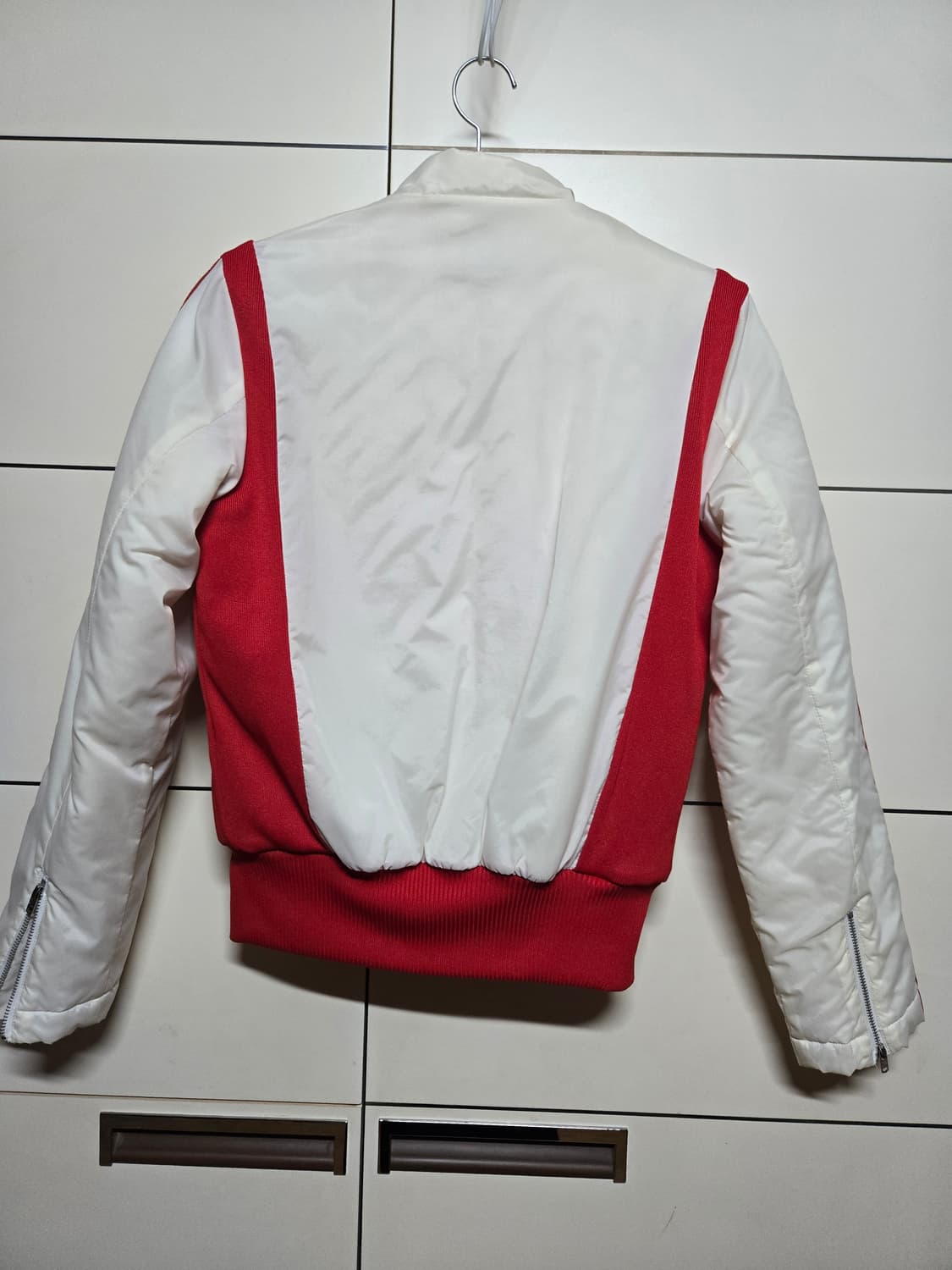 아디다스 월드스쿨  흰빨 패딩 레이싱 자켓 상품이미지5