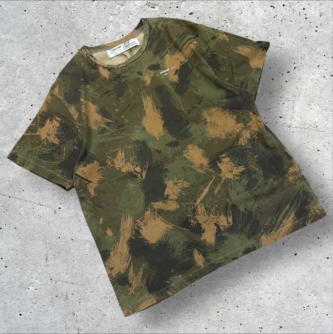 [M] 오프화이트 카모플라쥬 반팔 티셔츠 오케이몰 C643 상품이미지1