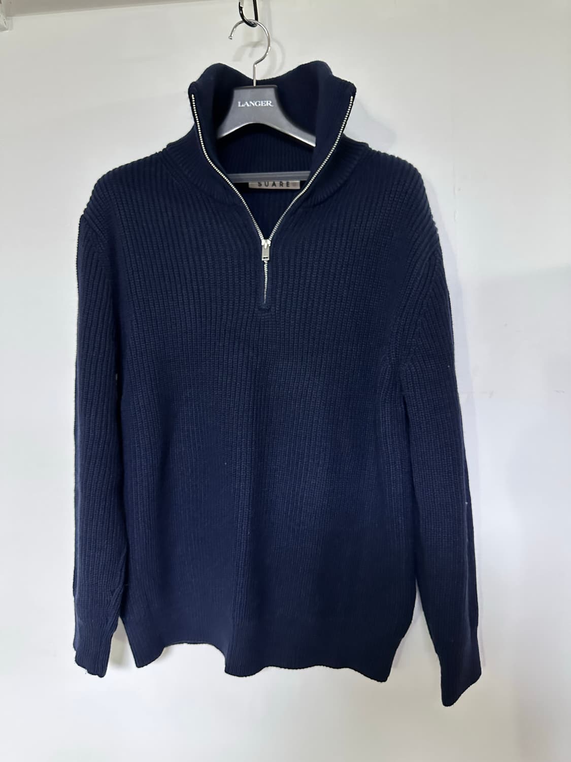 SUARE 하프집업 니트 네이비 상품이미지1