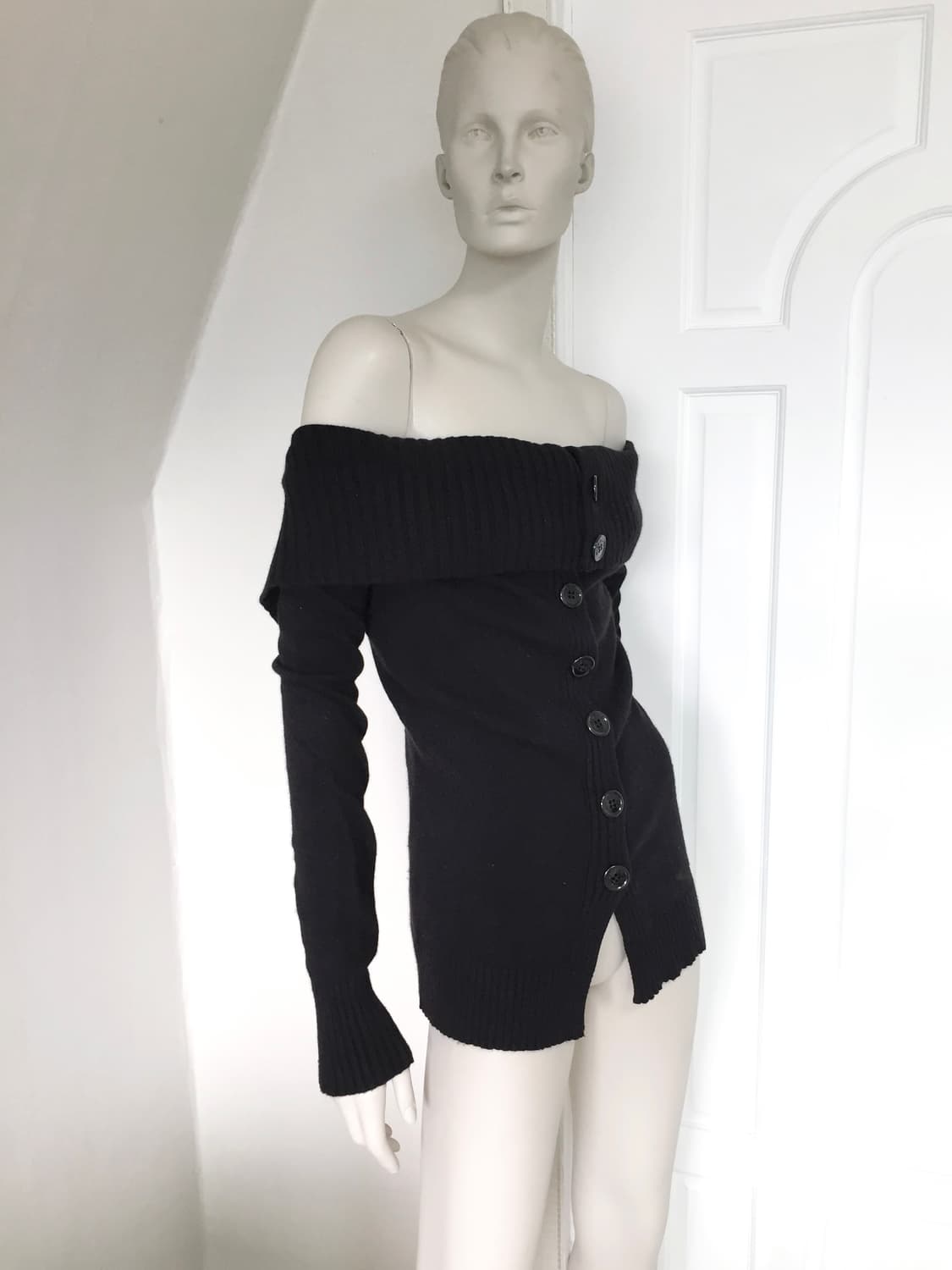 Miss Sixty Off-Shoulder Neck Cardigan 상품이미지1