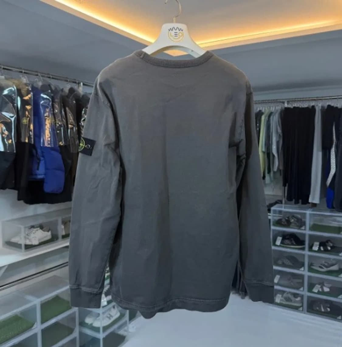 [정품] 스톤아일랜드 차콜 그레이 롱슬리브 XL 상품이미지1