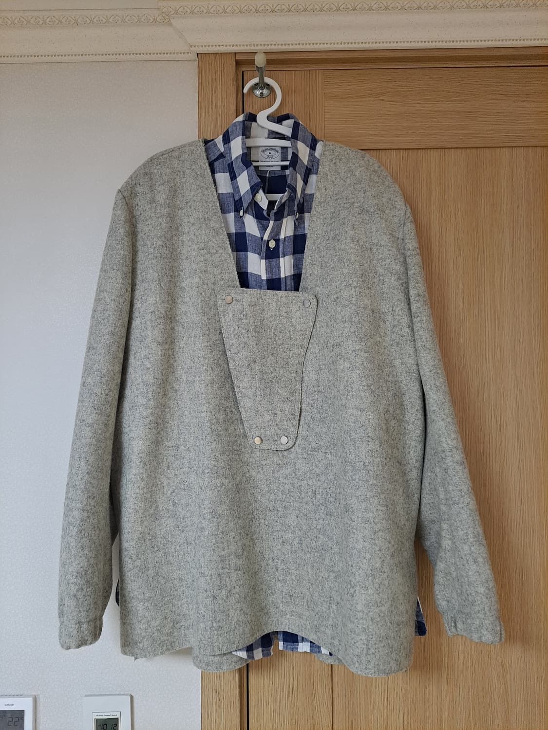 이얼즈어고 모 니트 상품이미지1