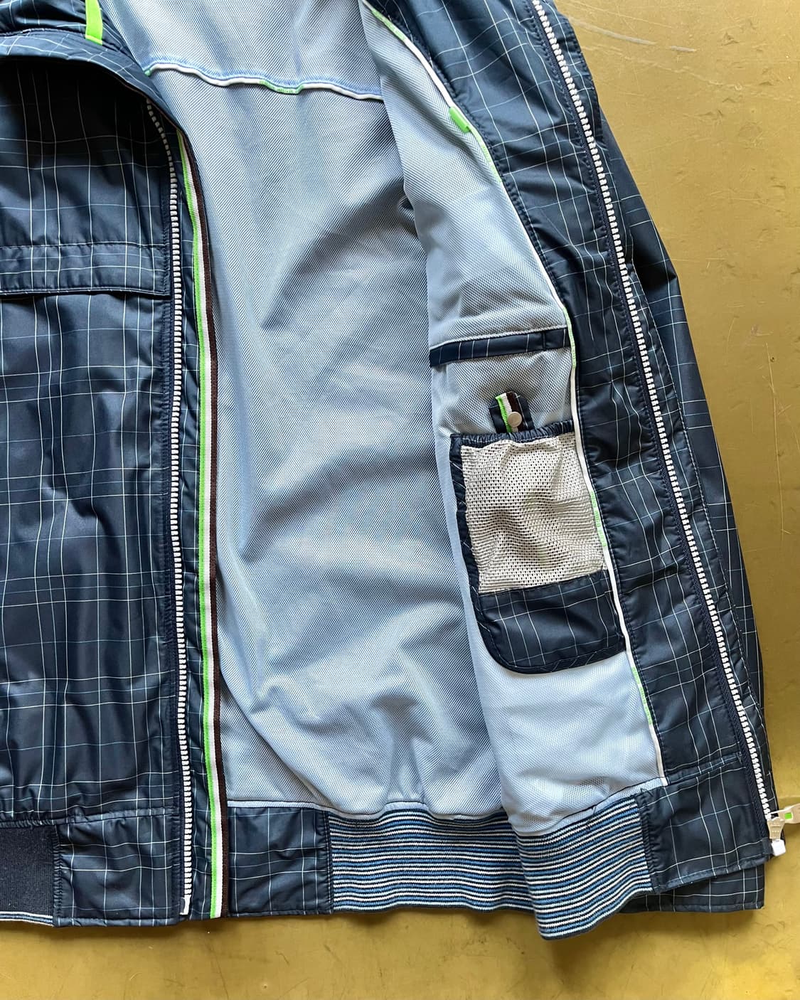 Hugo Boss Navy Check Pattern Blouson JK 상품이미지8